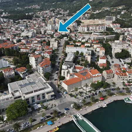 Ribarević Apartament *