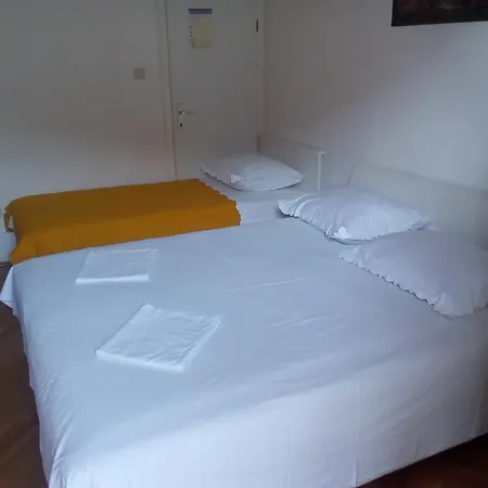 Ribarević Makarska