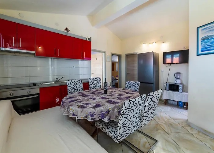 Daire Ribarevic Makarska