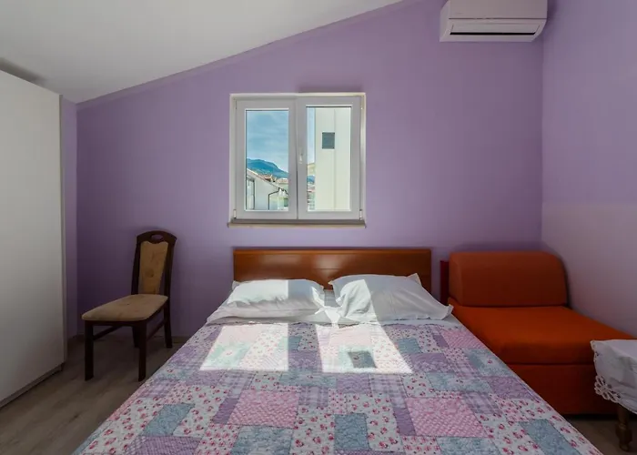 Ribarevic * Makarska