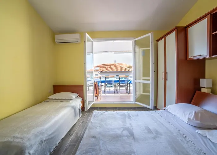 Daire Ribarevic Makarska