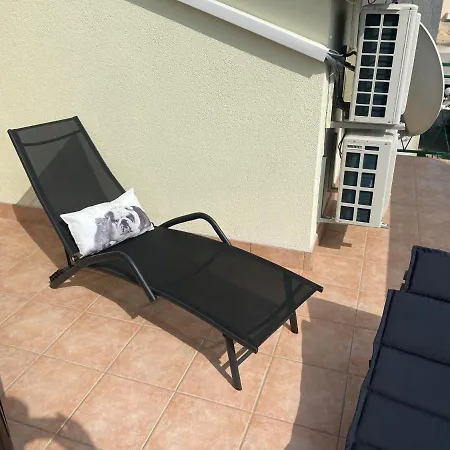 Apartament Ribarević *