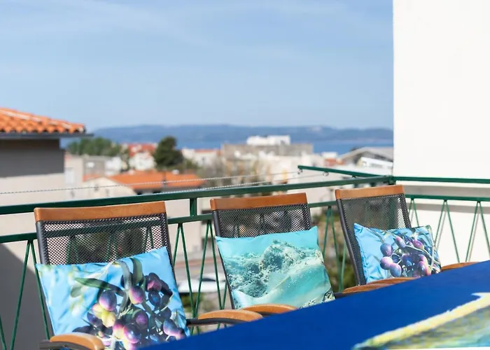 Ribarevic Apartment Makarska